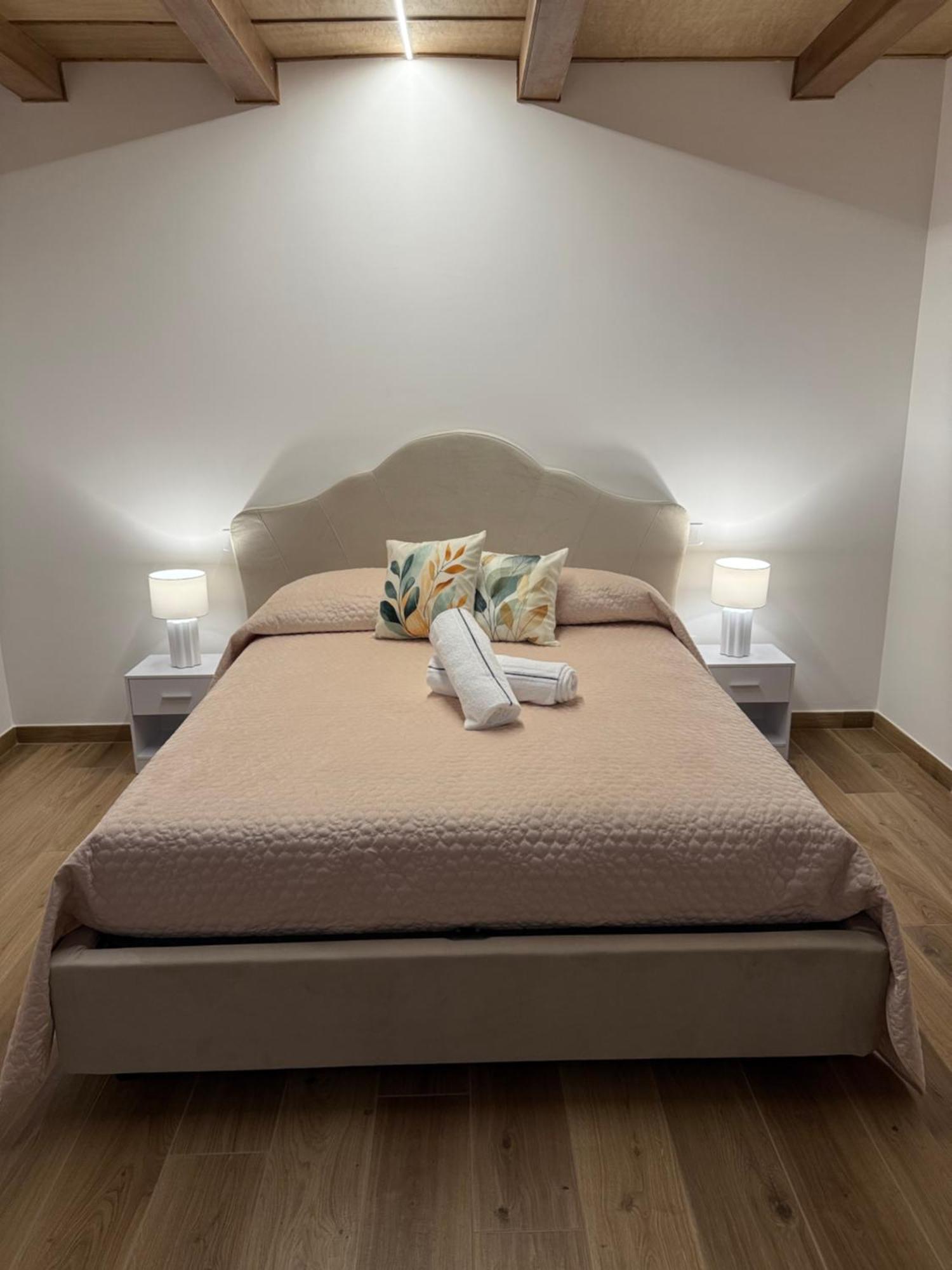 טורה אנונציאטה Maraf Rooms מראה חיצוני תמונה